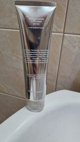 Veska R. review photo