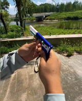 D**** review photo