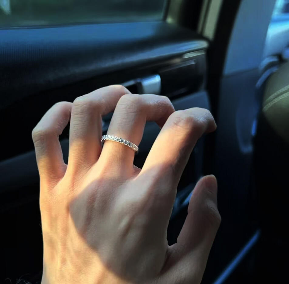 Lab-Grown Diamond Eternity Ring In 925 Silver