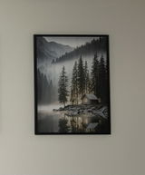 Kundenbild: Berghütte im Morgennebel Poster