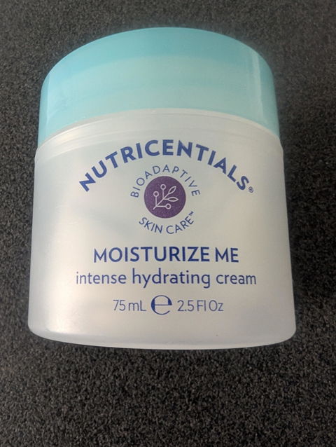 Moisturize Me Intense Hydrating Cream