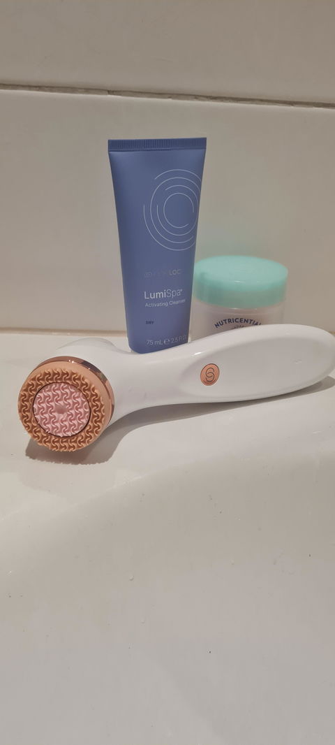 ageLOC LumiSpa iO
