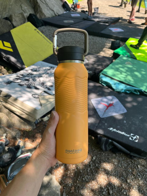 34 oz / 1 L Carabiner Water Bottle with Clip Cap