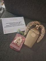 Claudia review photo