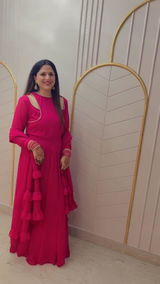 Nidhi Giri review photo