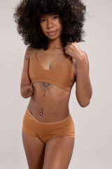 Leah review photo