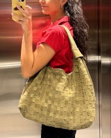 Claudia G. review photo