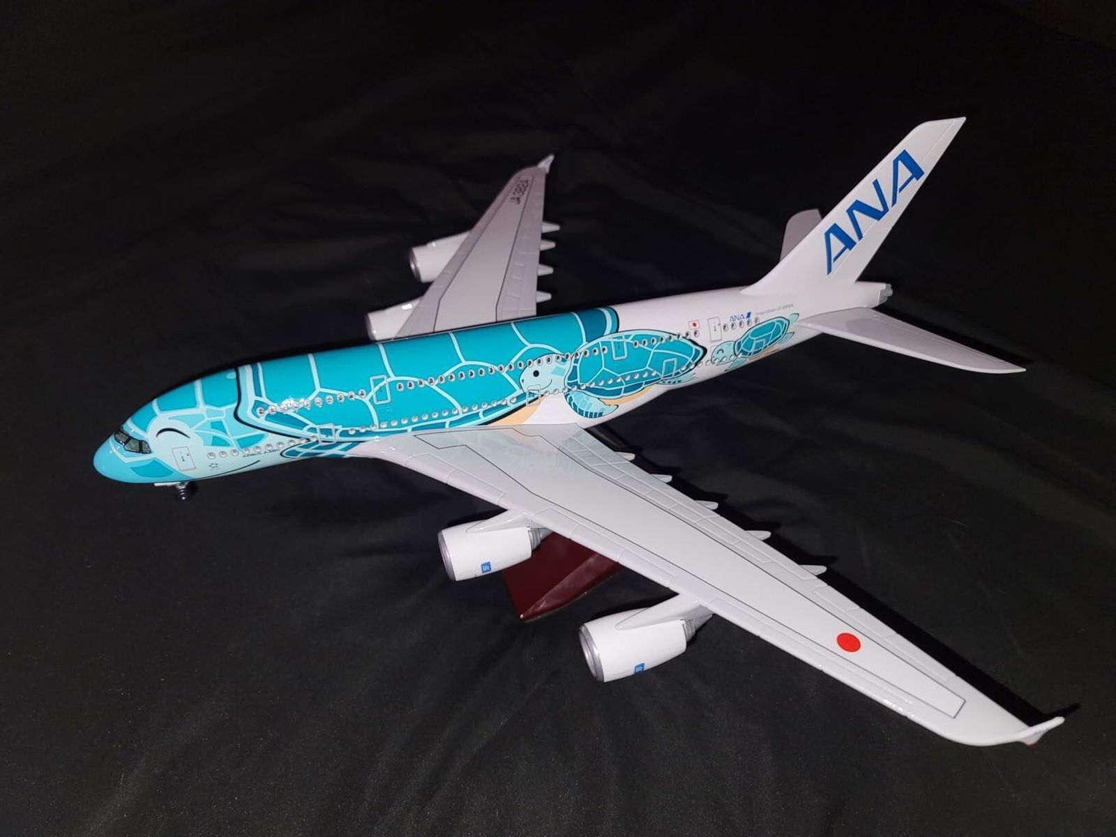 QIYUMOKE 1/160 ANA Airbus A380 Model – Blue Sea Turtle Livery
