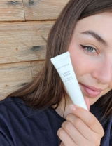 Aneta review photo