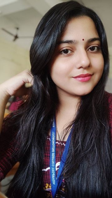 Rashmi Sharma review photo