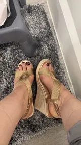 Nora review photo