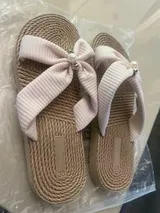 Caroline review photo