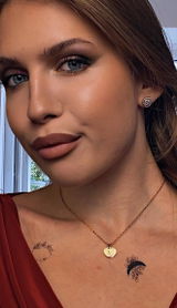 Anna Hajiyeva review photo