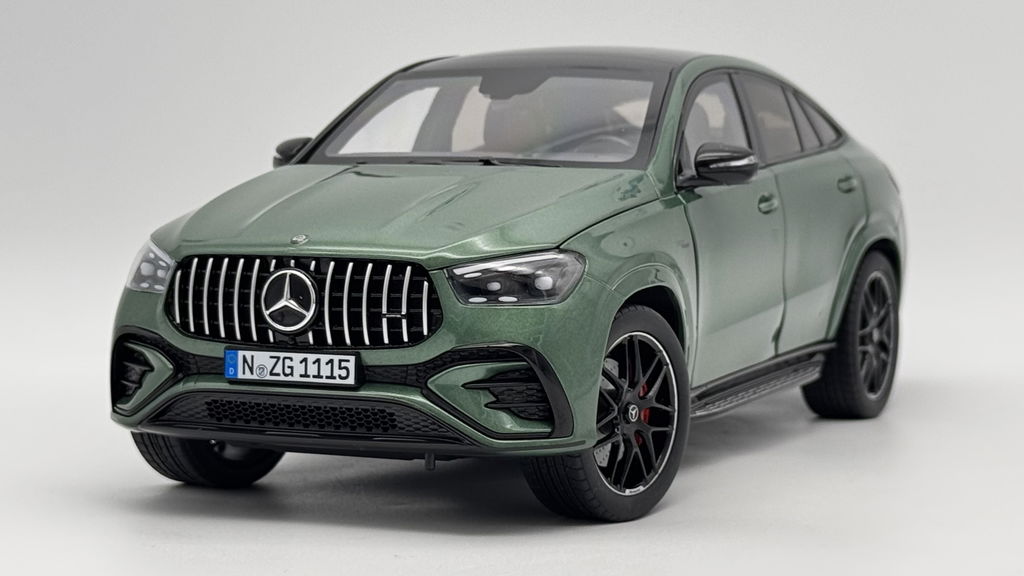 Mercedes-AMG G 63 4x4² W465 – 1:18 Scale Model | NZG