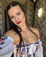 Iulia Parlea review photo