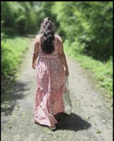 Yaya Khan review photo