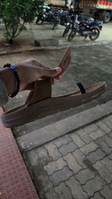 Pratik Roman review photo