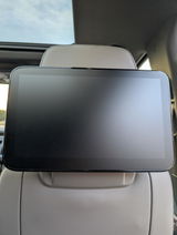 Max review photo