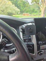 Wess Peek review photo