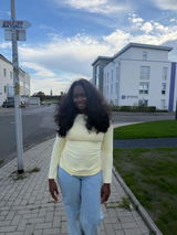 E. review photo