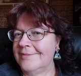 Lynda Mulrooney review photo