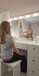Jane review photo