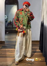 Abhishek review photo