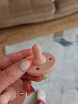 S** G** review photo