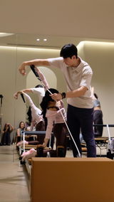 S. review photo