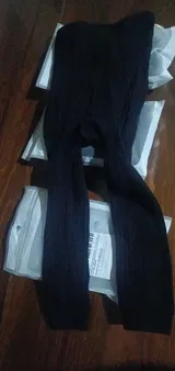 M. review photo