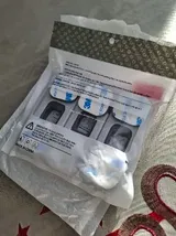 M. review photo