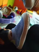 E. review photo