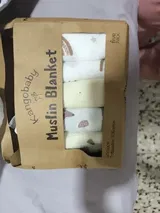 M. review photo