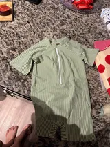 A. review photo