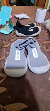 J. review photo