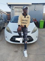Oratile M. review photo