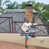 Zinhle B. review photo