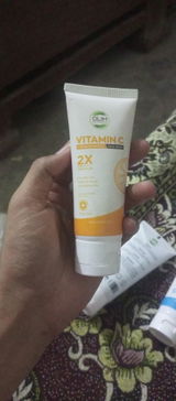 usman zain review photo