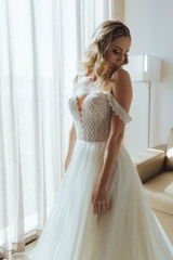 alexa barrenechea review photo