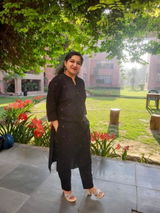 Shweta Sharma review photo