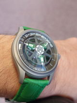 S review photo