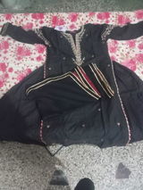 Mehreen review photo