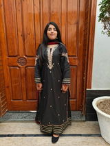Nimra Miraj review photo
