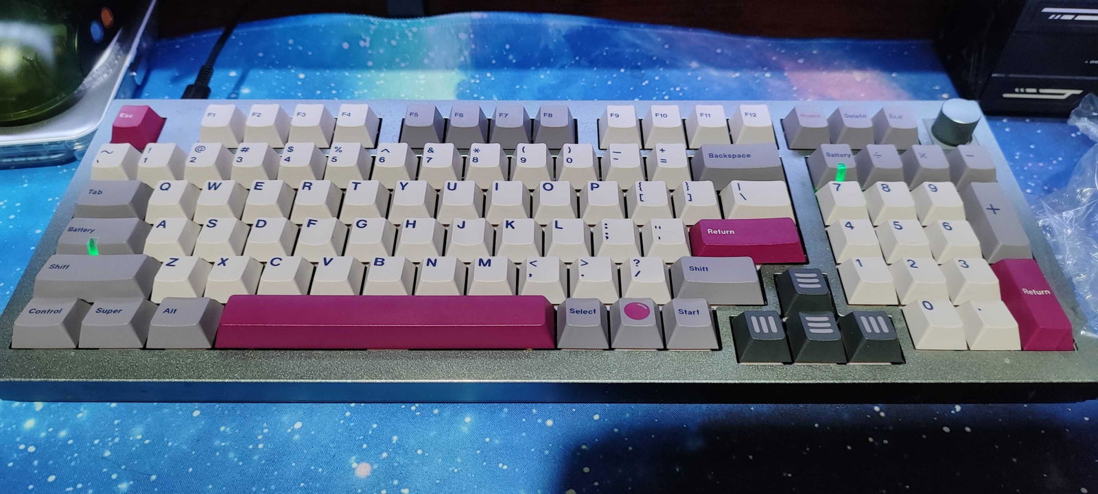 GMK DMG 3 (CYL) (sku: OT-CAPS-GMKDMG3-ADD) | Omnitype® | Reviews