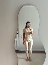 Diana review photo