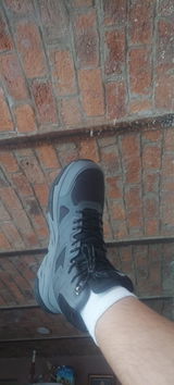 J. review photo