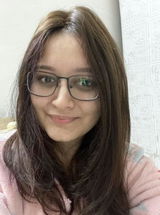 Anaya Khan review photo