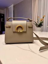 Magda Anton review photo