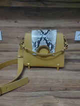 Dorina review photo