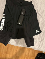 Anonyme review photo